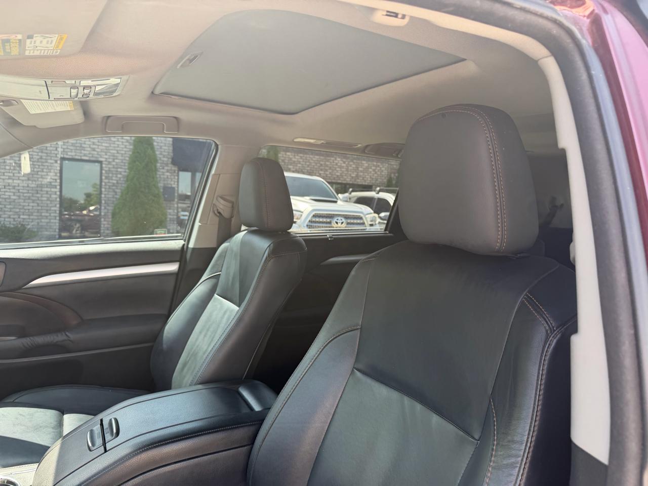Toyota Highlander  2015