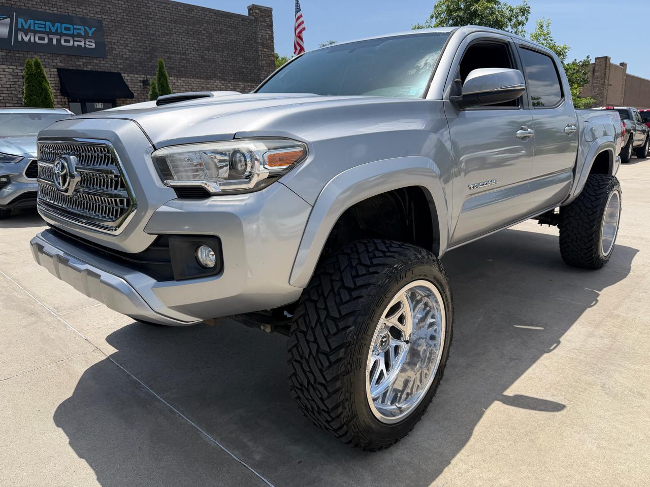 Toyota Tacoma  2017
