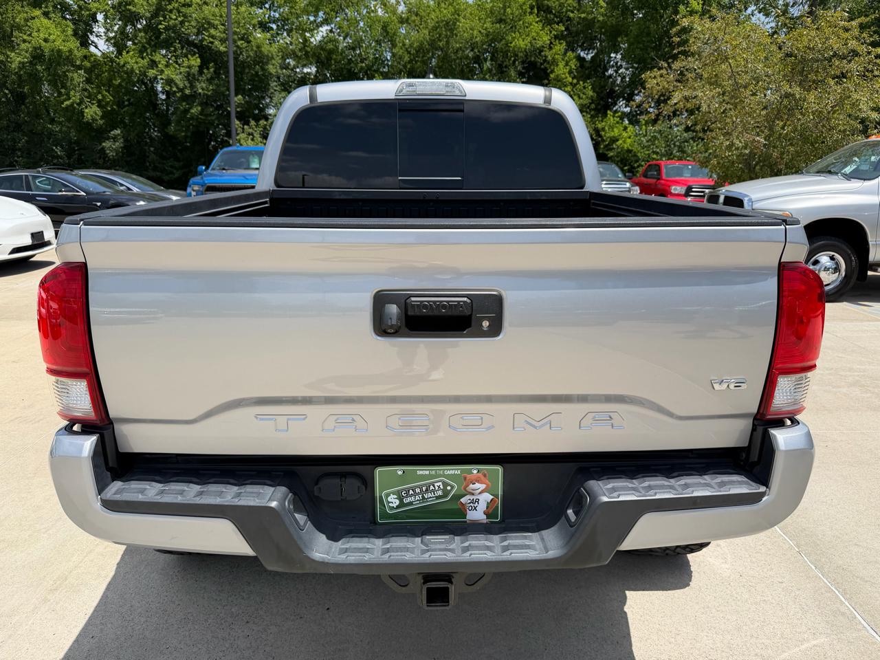 Toyota Tacoma  2017