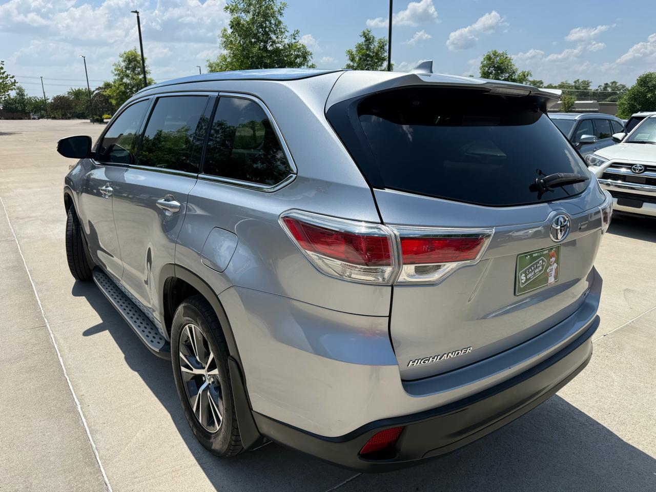 Toyota Highlander  2016