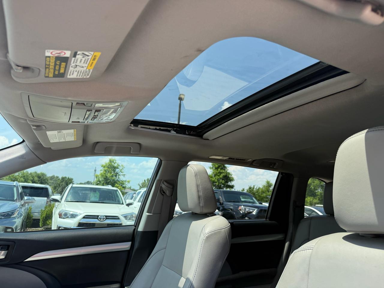 Toyota Highlander  2016