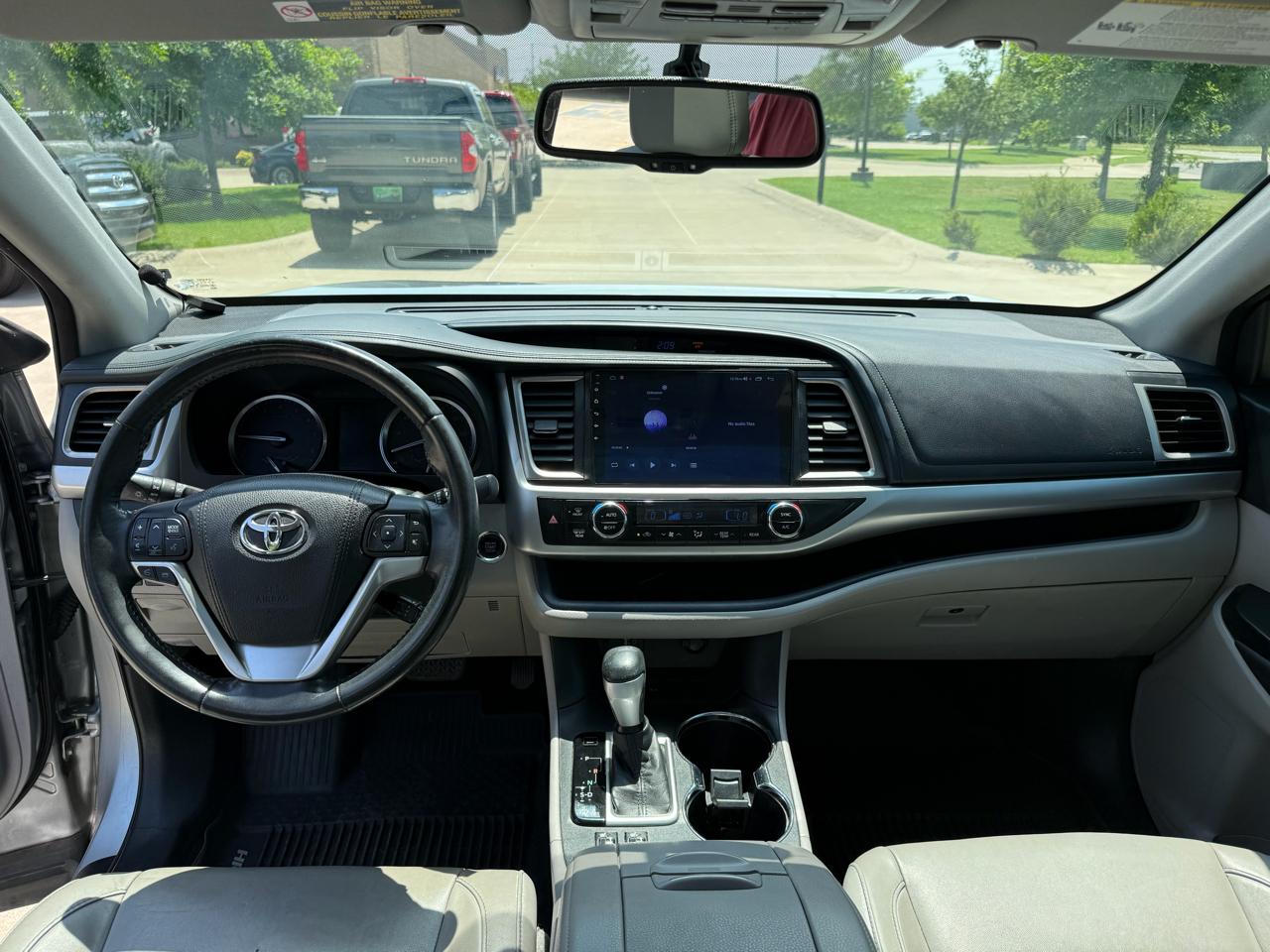 Toyota Highlander  2016