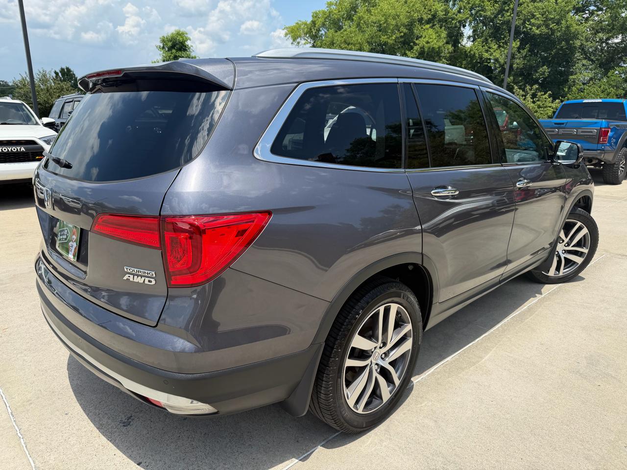 Honda Pilot Touring AWD 2018