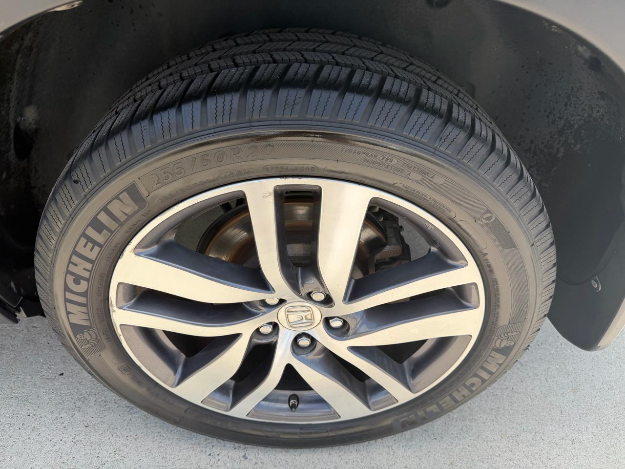 Honda Pilot Touring AWD 2018