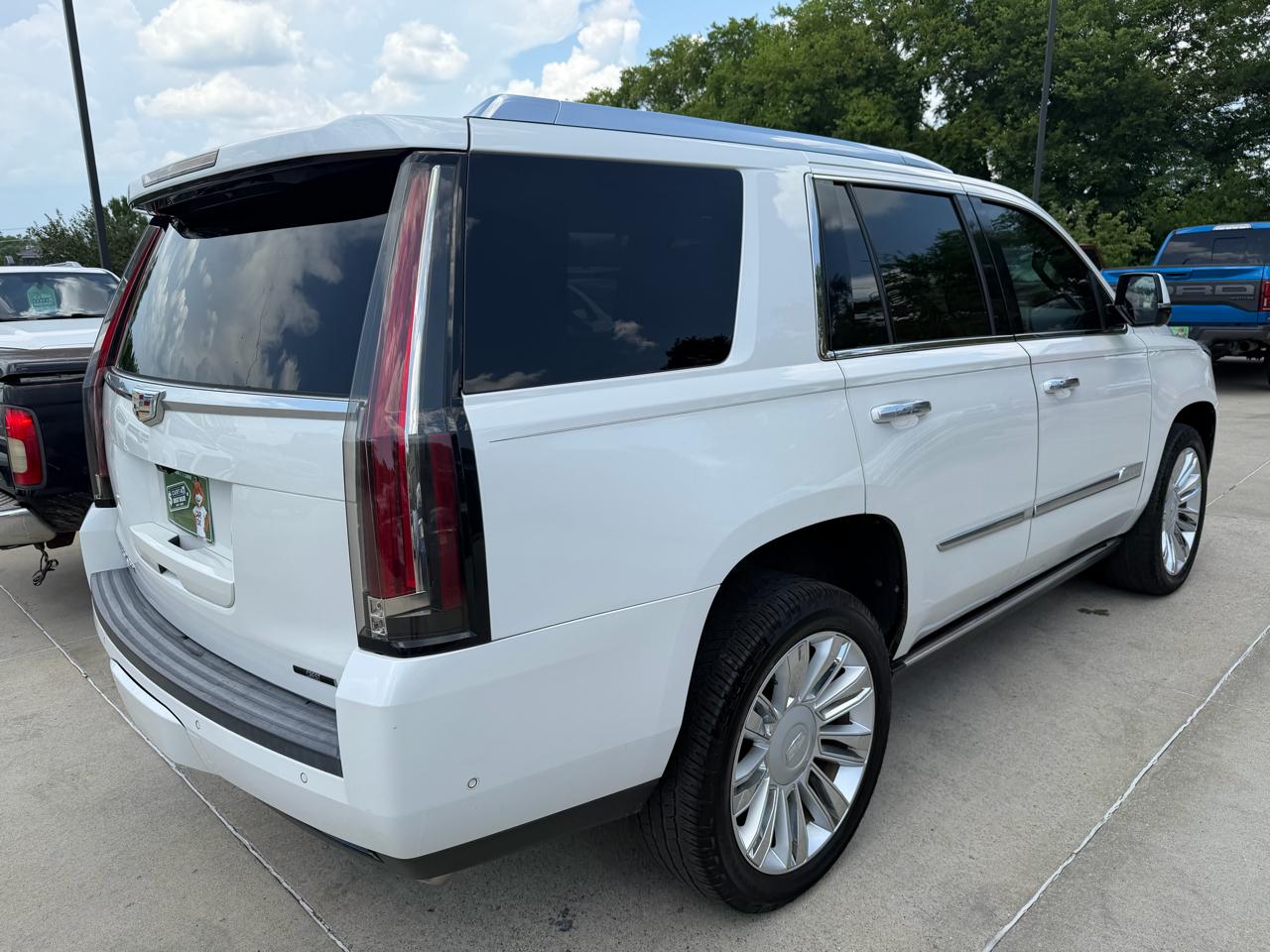 Cadillac Escalade 2WD 4dr Platinum 2018