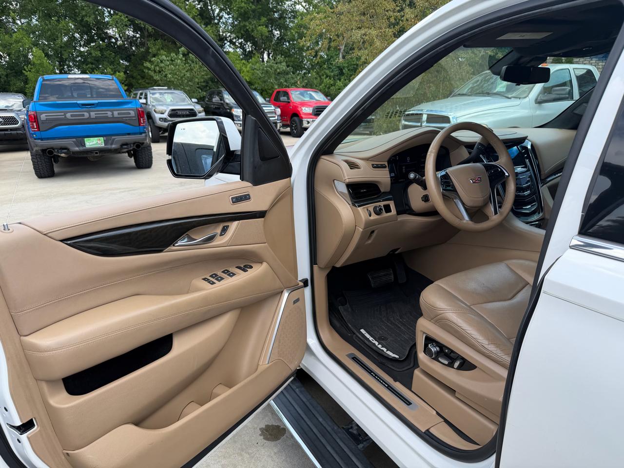 Cadillac Escalade 2WD 4dr Platinum 2018