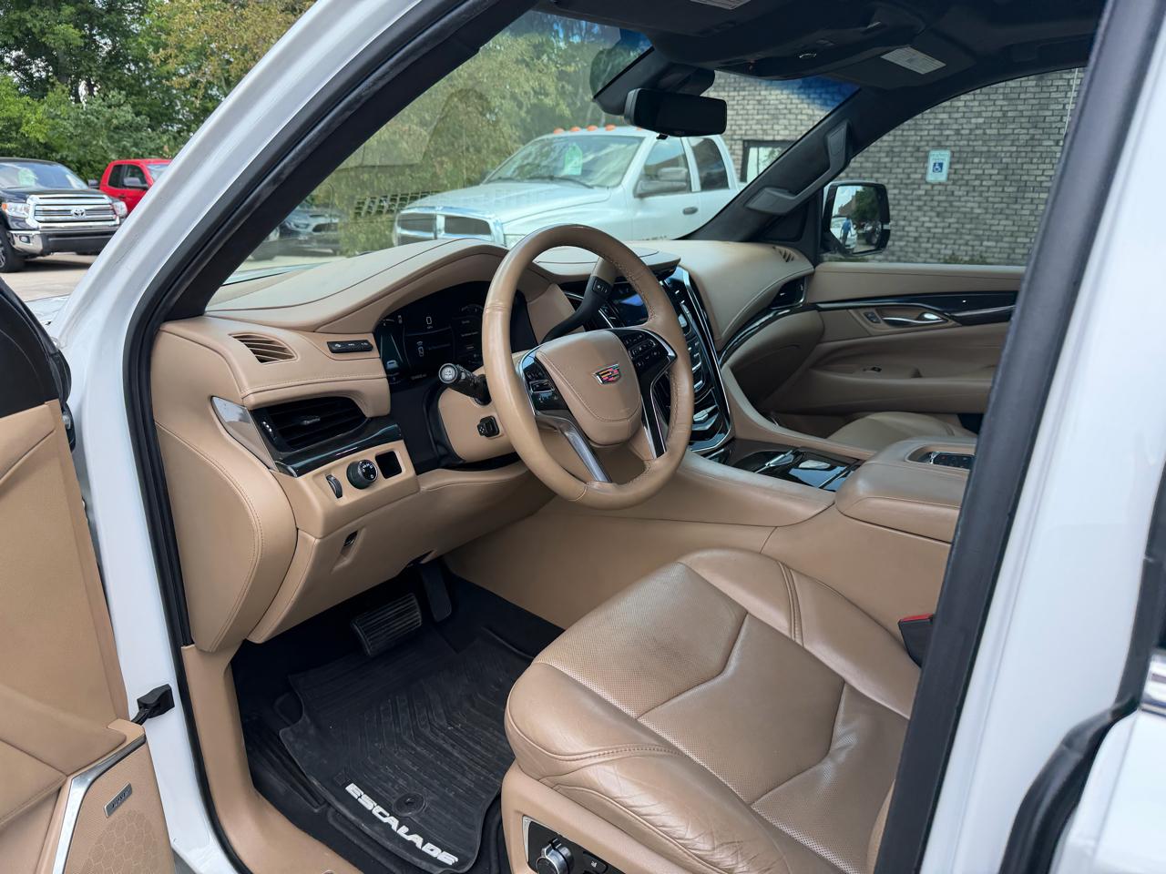 Cadillac Escalade 2WD 4dr Platinum 2018
