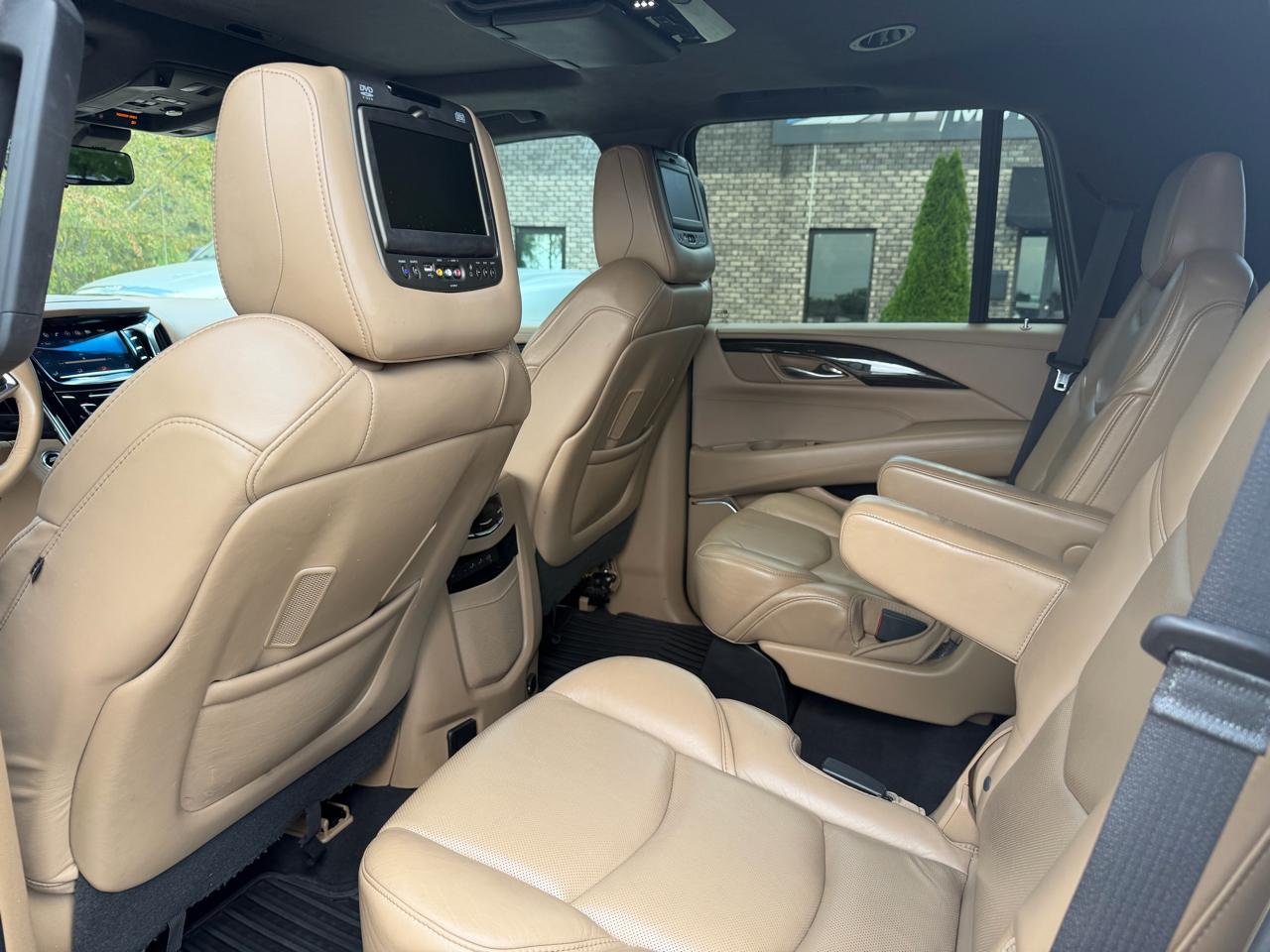 Cadillac Escalade 2WD 4dr Platinum 2018