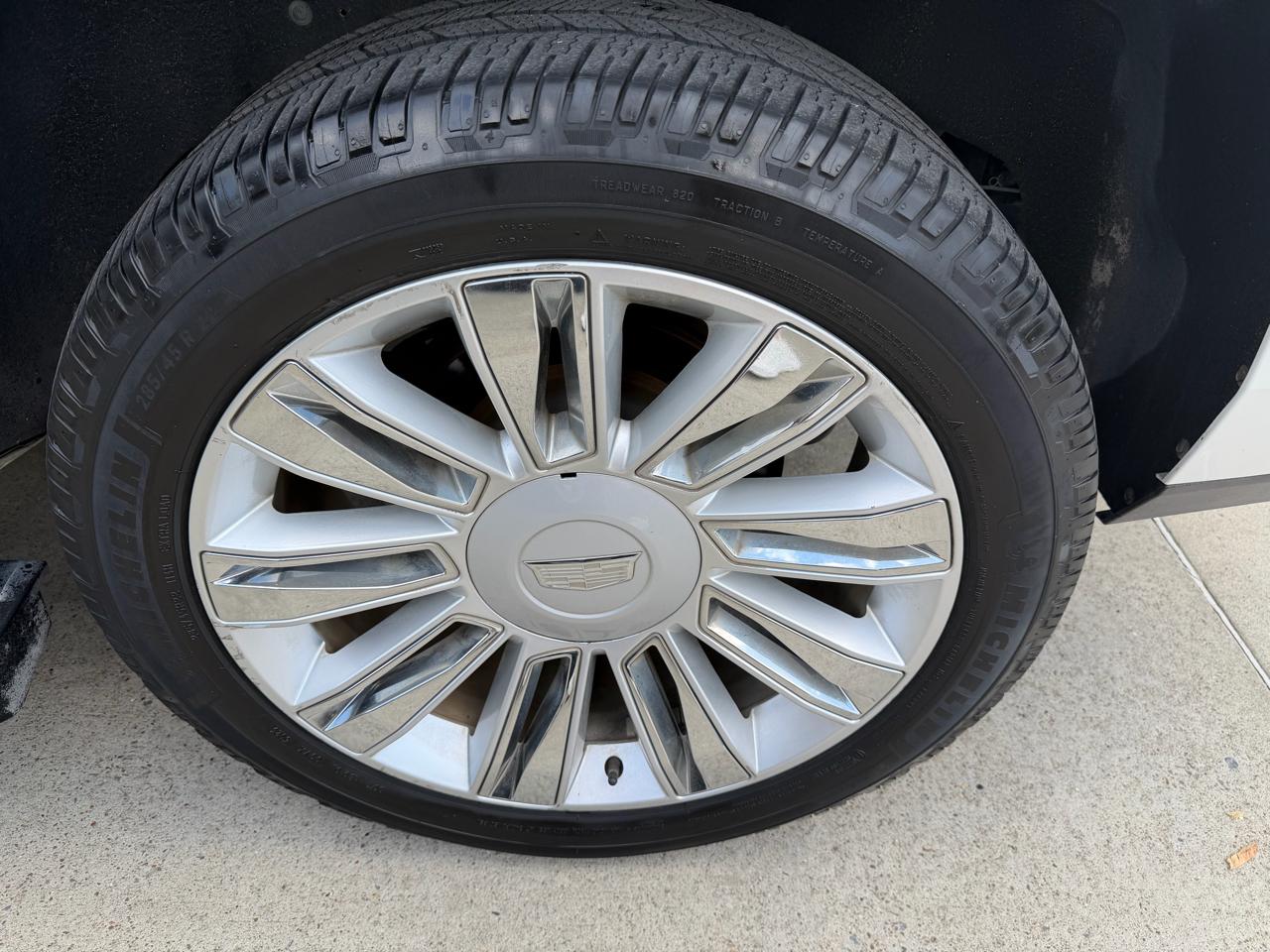 Cadillac Escalade 2WD 4dr Platinum 2018