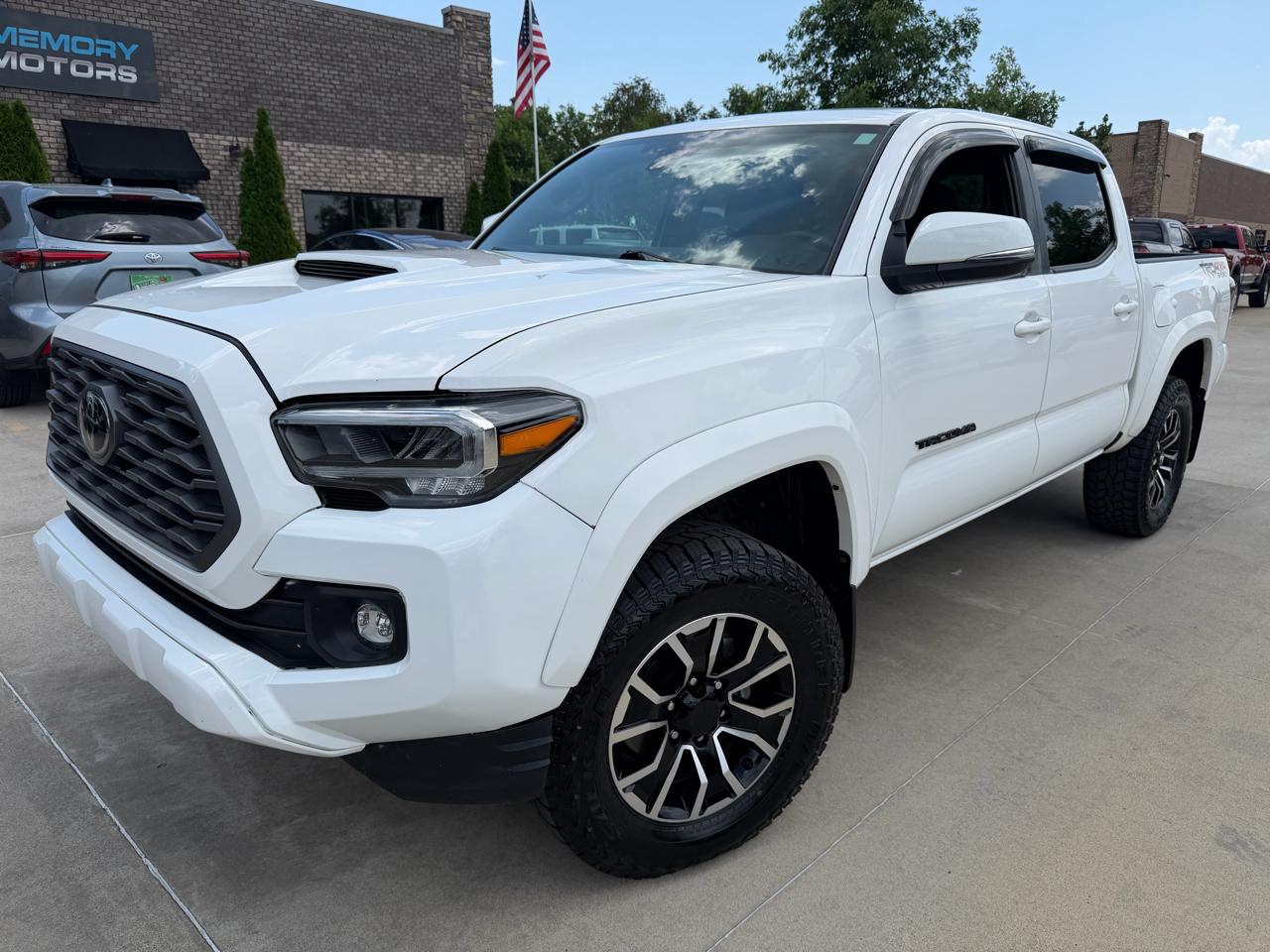Toyota Tacoma 4WD  2023