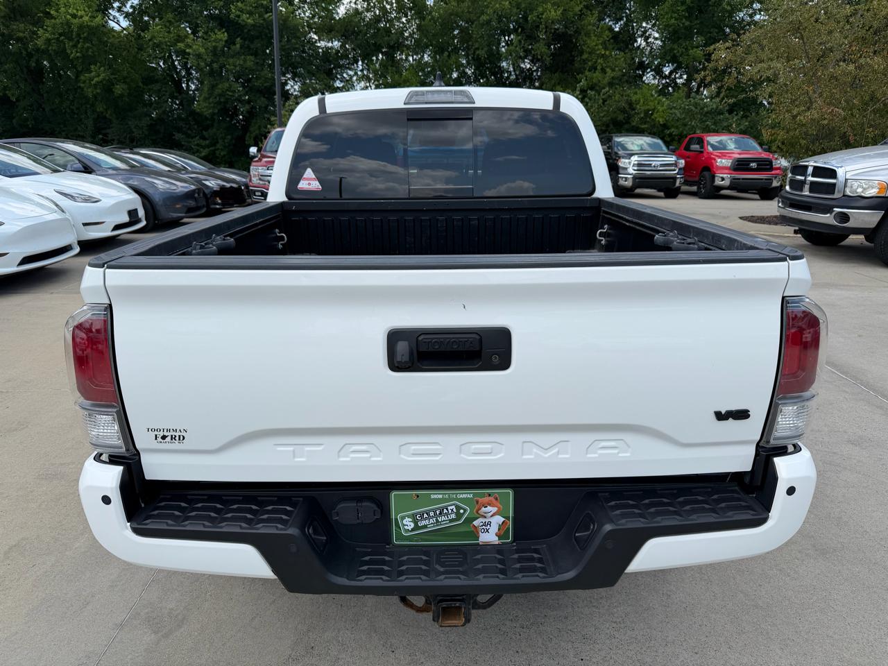 Toyota Tacoma 4WD  2023