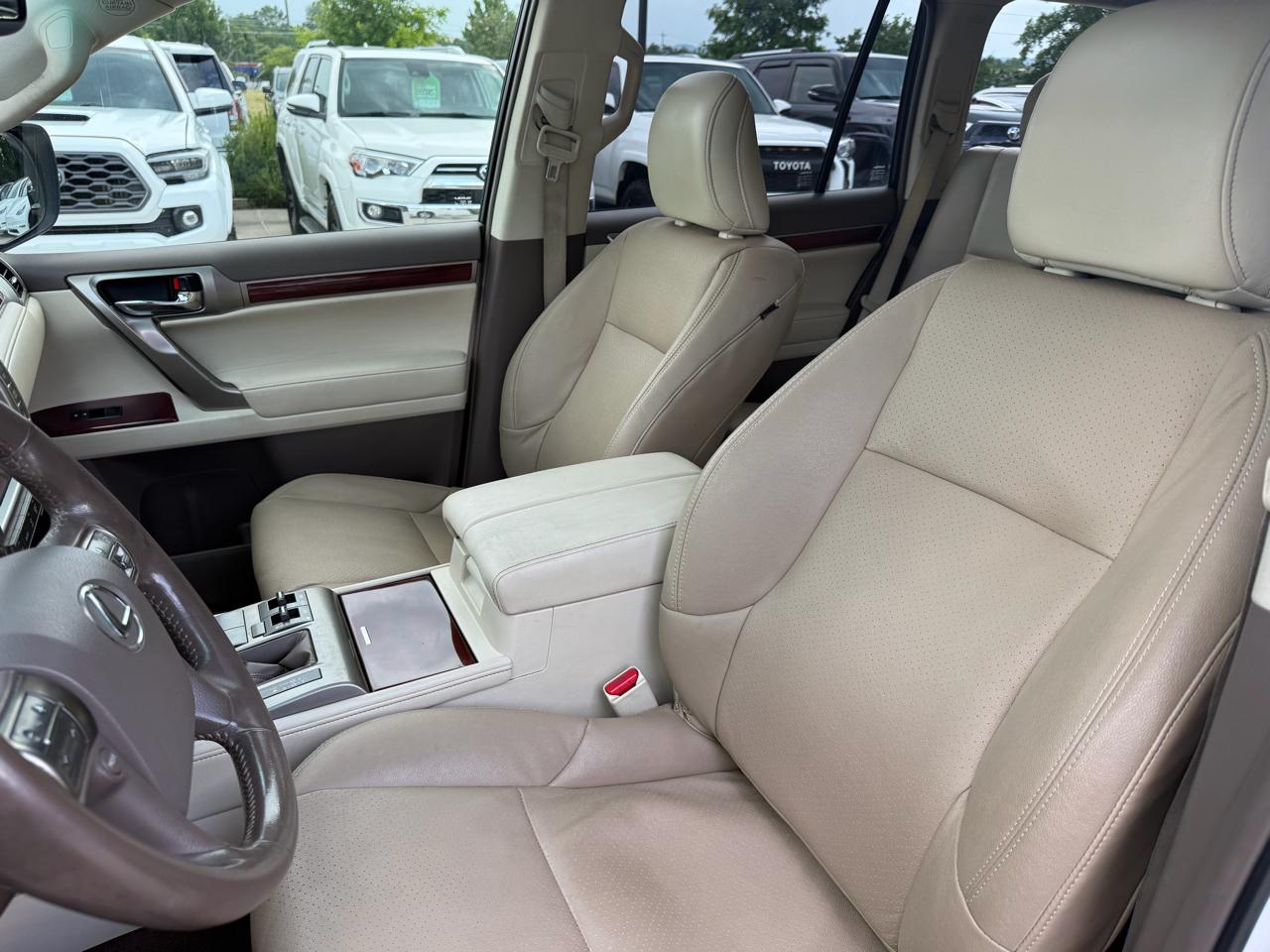 Lexus GX 460 4WD 4dr 2013