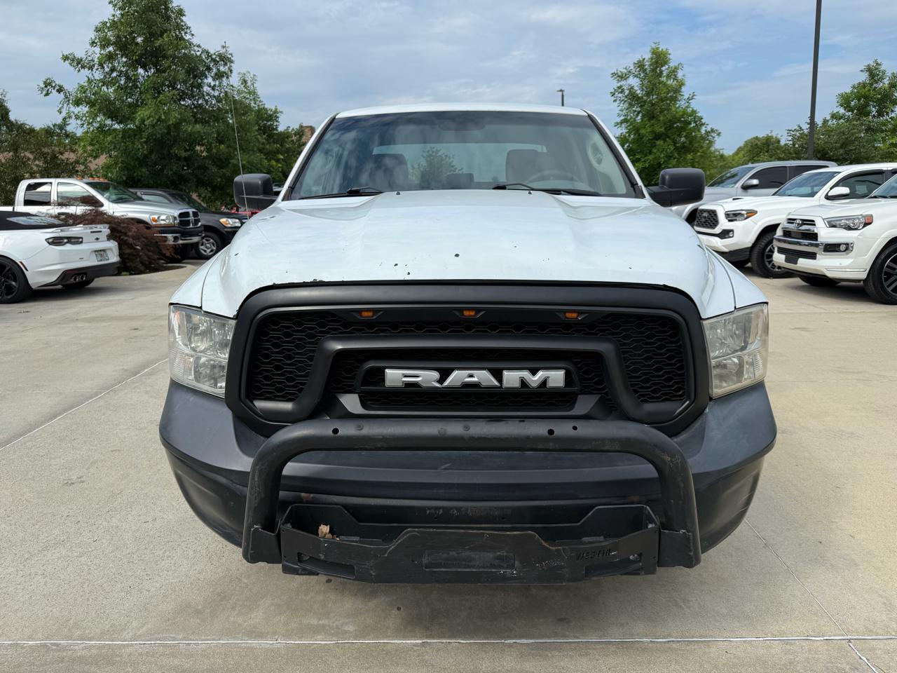 RAM 1500 Tradesman 4x4 Quad Cab 6'4" Box 2017