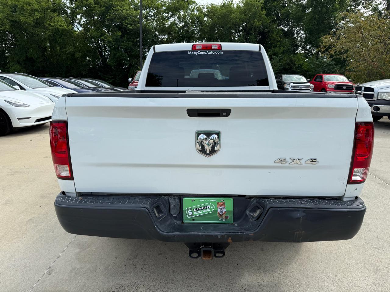 RAM 1500 Tradesman 4x4 Quad Cab 6'4" Box 2017