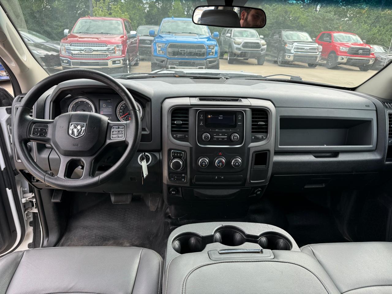 RAM 1500 Tradesman 4x4 Quad Cab 6'4" Box 2017