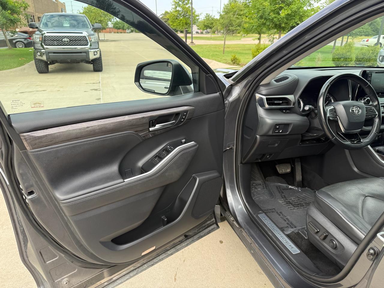 Toyota Highlander Limited AWD 2020