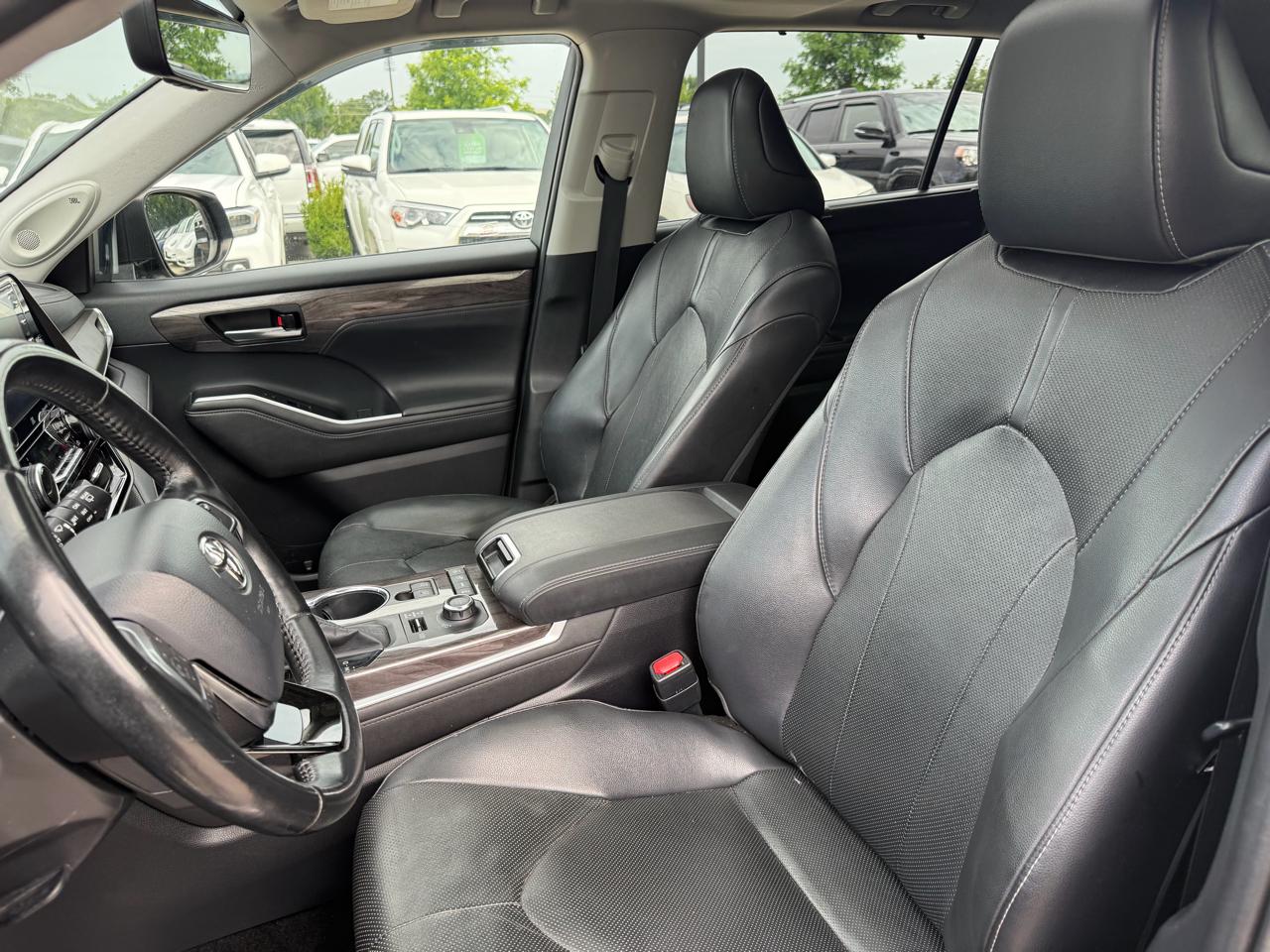 Toyota Highlander Limited AWD 2020