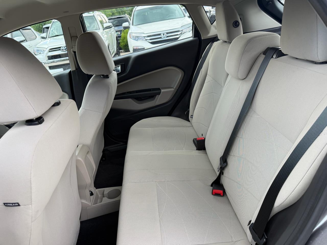Ford Fiesta 5dr HB SE 2014