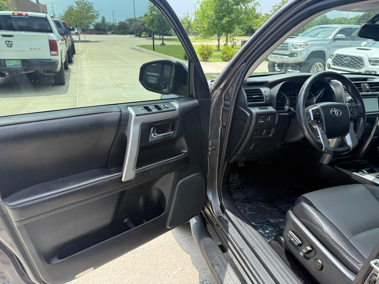 Toyota 4Runner  2015