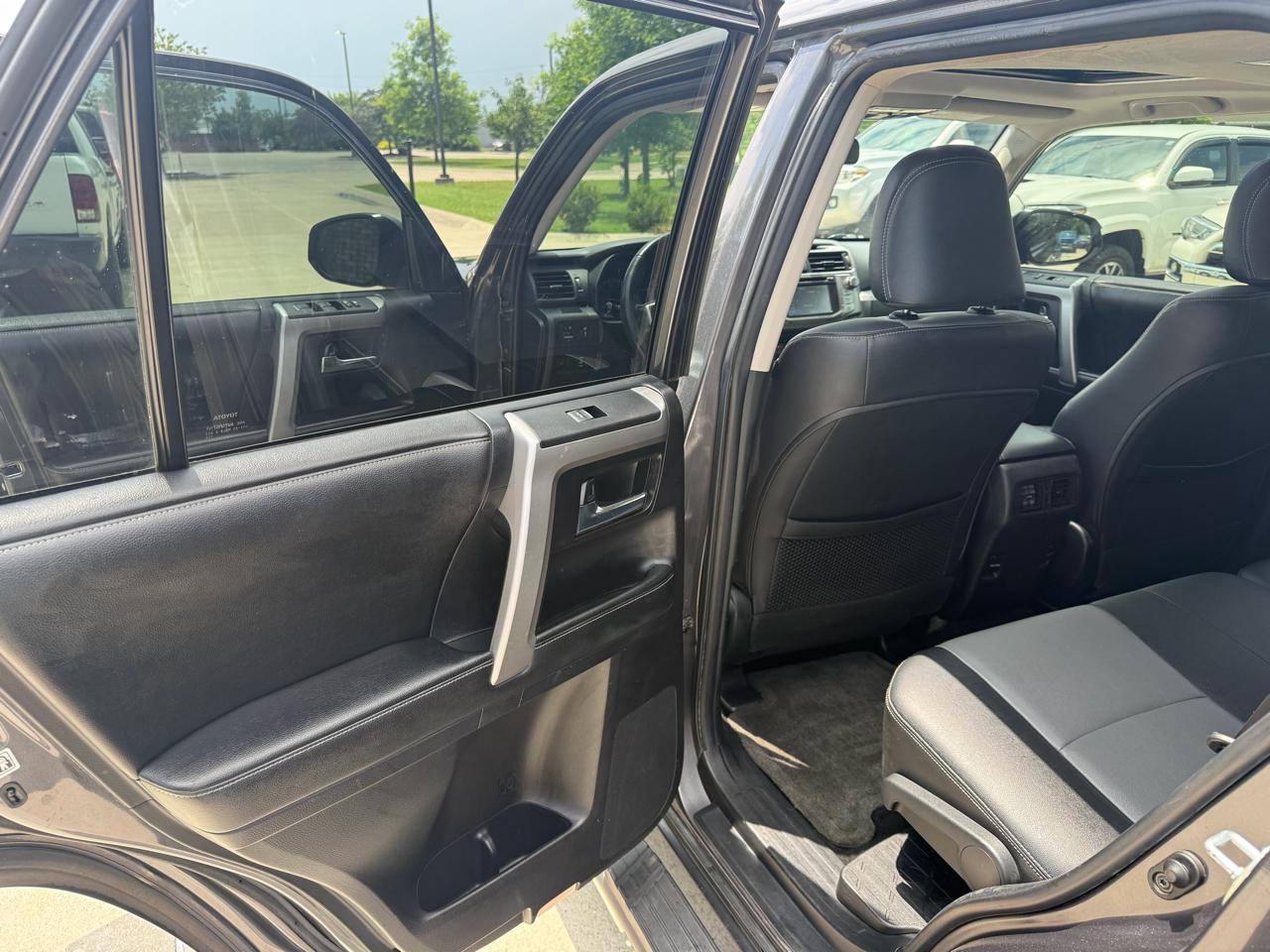 Toyota 4Runner  2015