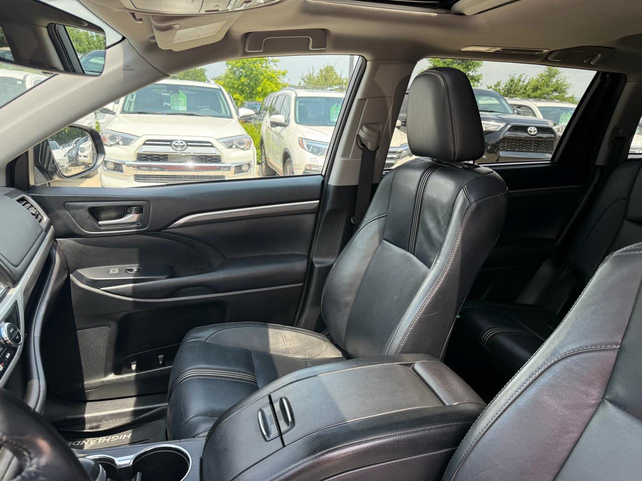 Toyota Highlander  2017