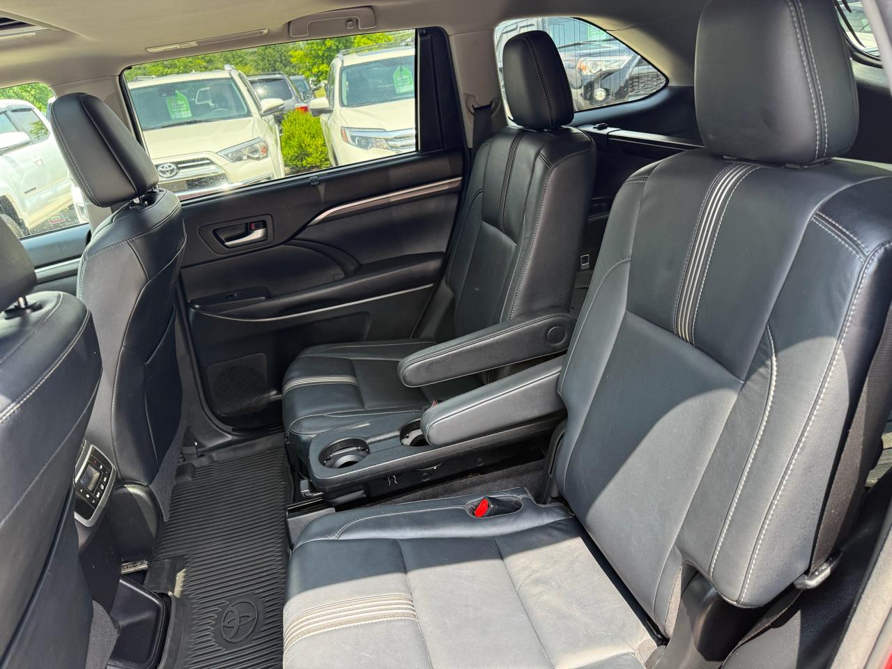 Toyota Highlander  2017