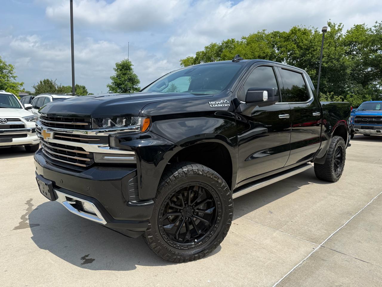 Chevrolet Silverado 1500 4WD Crew Cab 147" High Country 2019