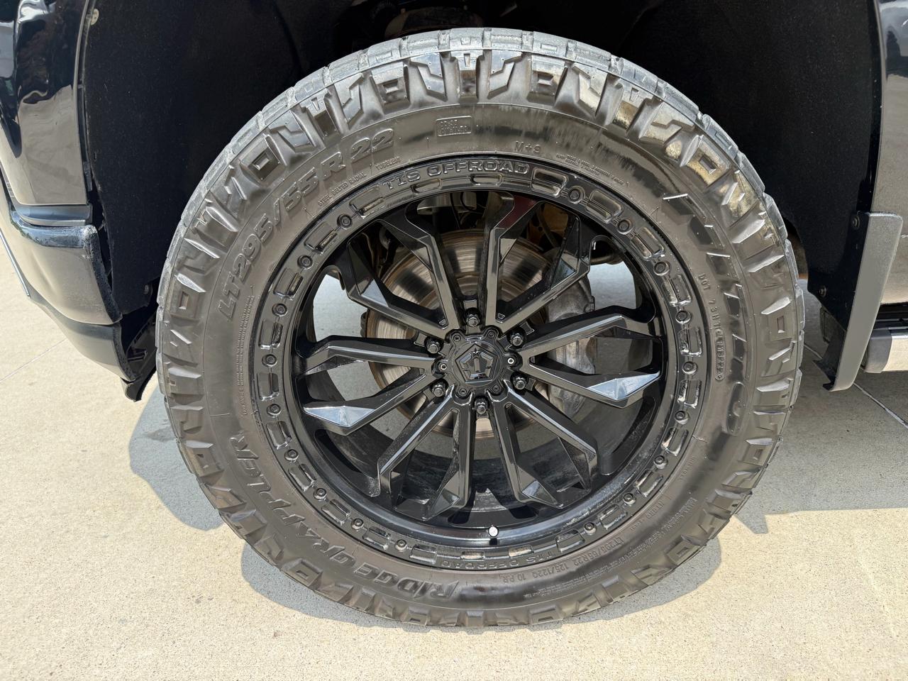 Chevrolet Silverado 1500 4WD Crew Cab 147" High Country 2019