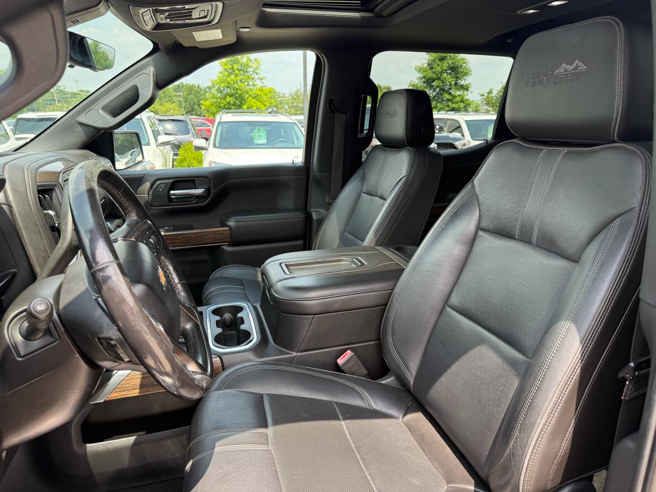 Chevrolet Silverado 1500 4WD Crew Cab 147" High Country 2019