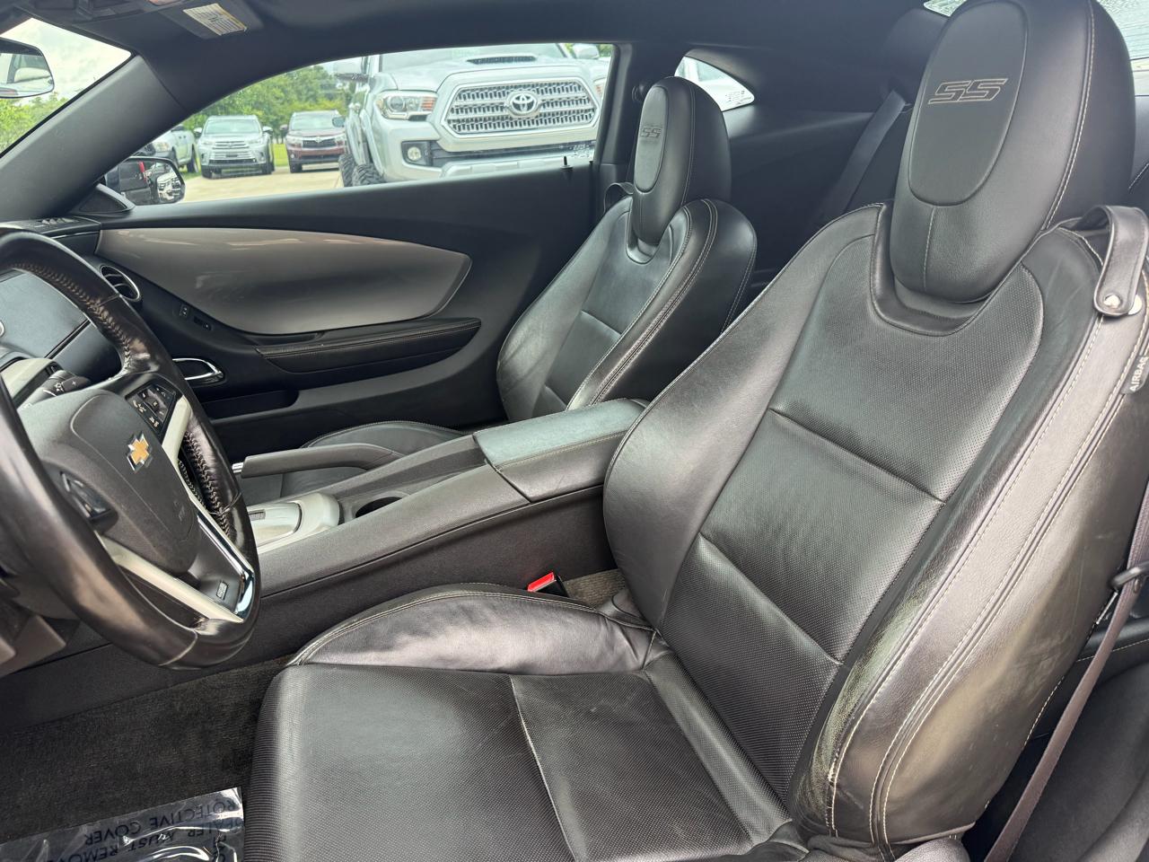 Chevrolet Camaro 2dr Cpe SS w/2SS 2013