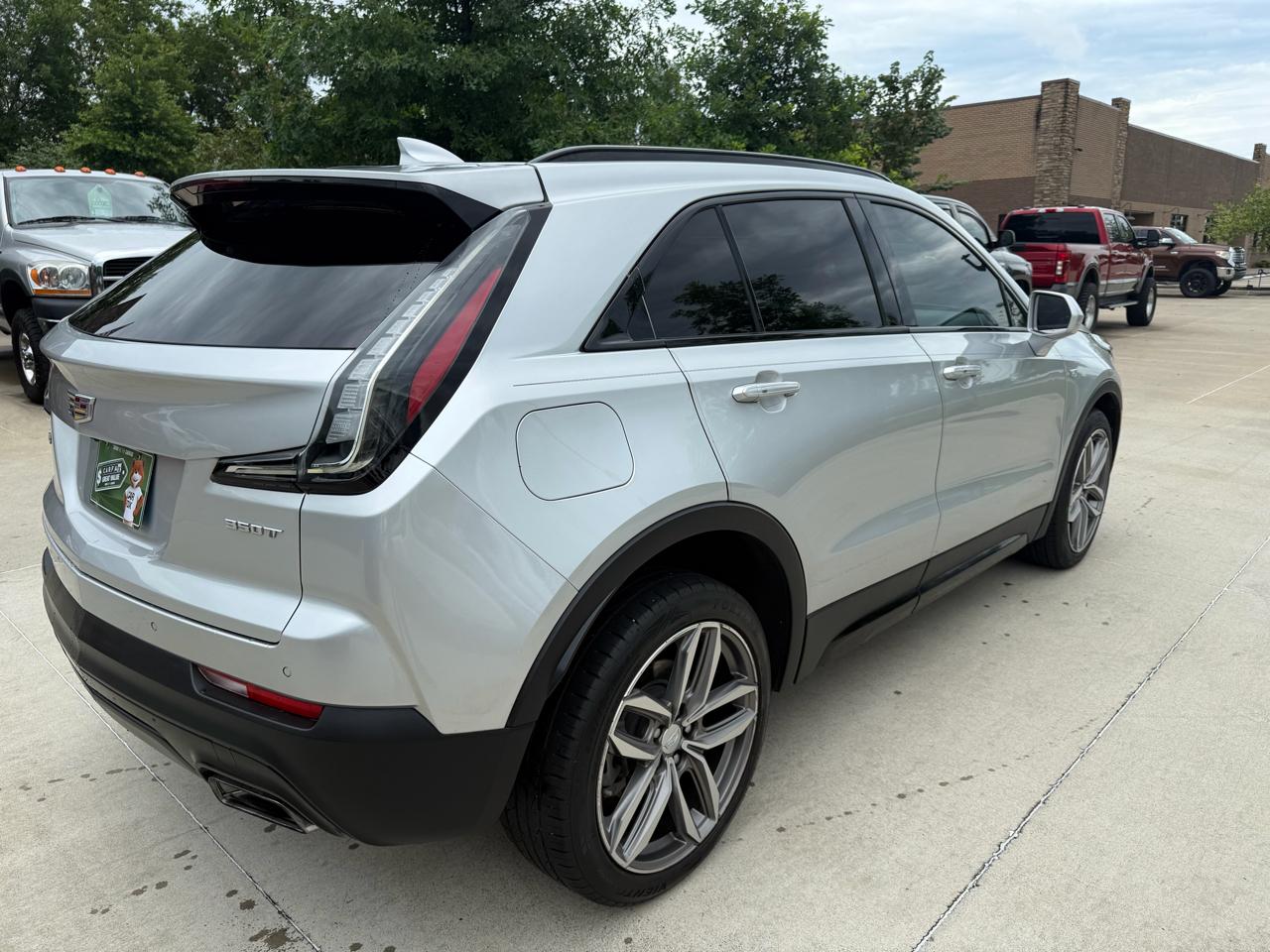 Cadillac XT4 FWD 4dr Sport 2020