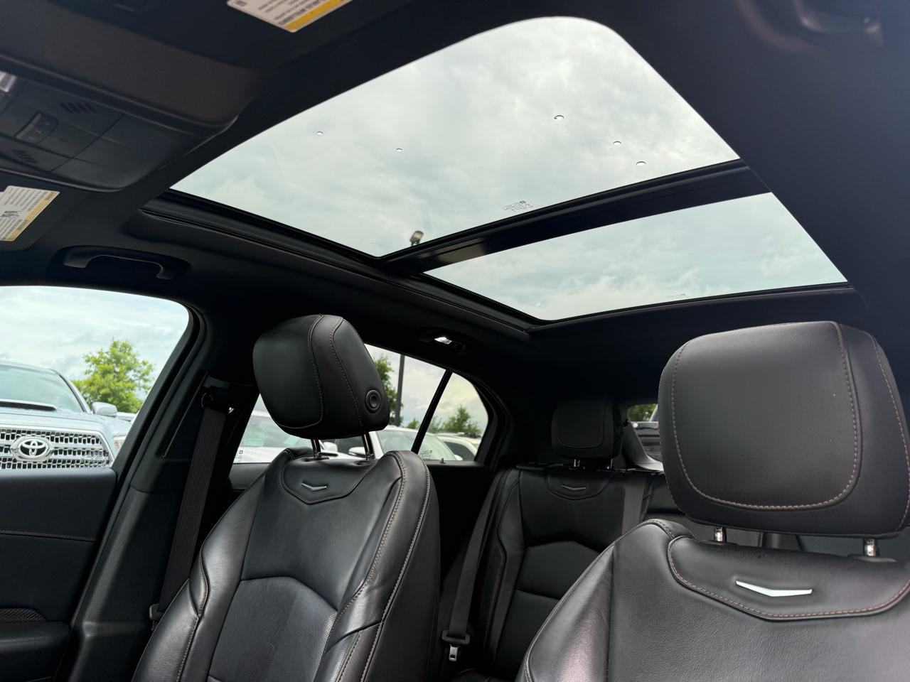 Cadillac XT4 FWD 4dr Sport 2020