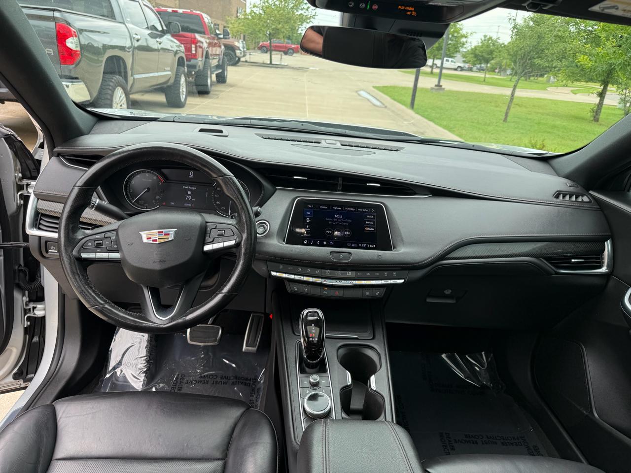 Cadillac XT4 FWD 4dr Sport 2020