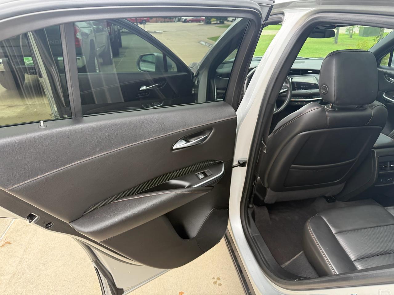 Cadillac XT4 FWD 4dr Sport 2020