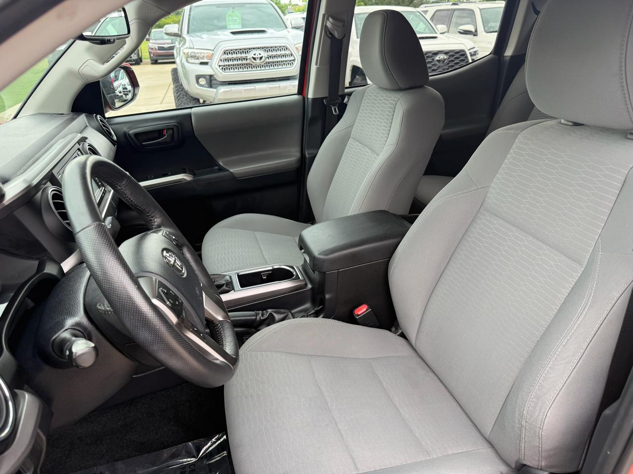 Toyota Tacoma SR5 Double Cab V6 2018