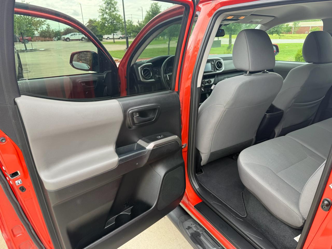 Toyota Tacoma SR5 Double Cab V6 2018