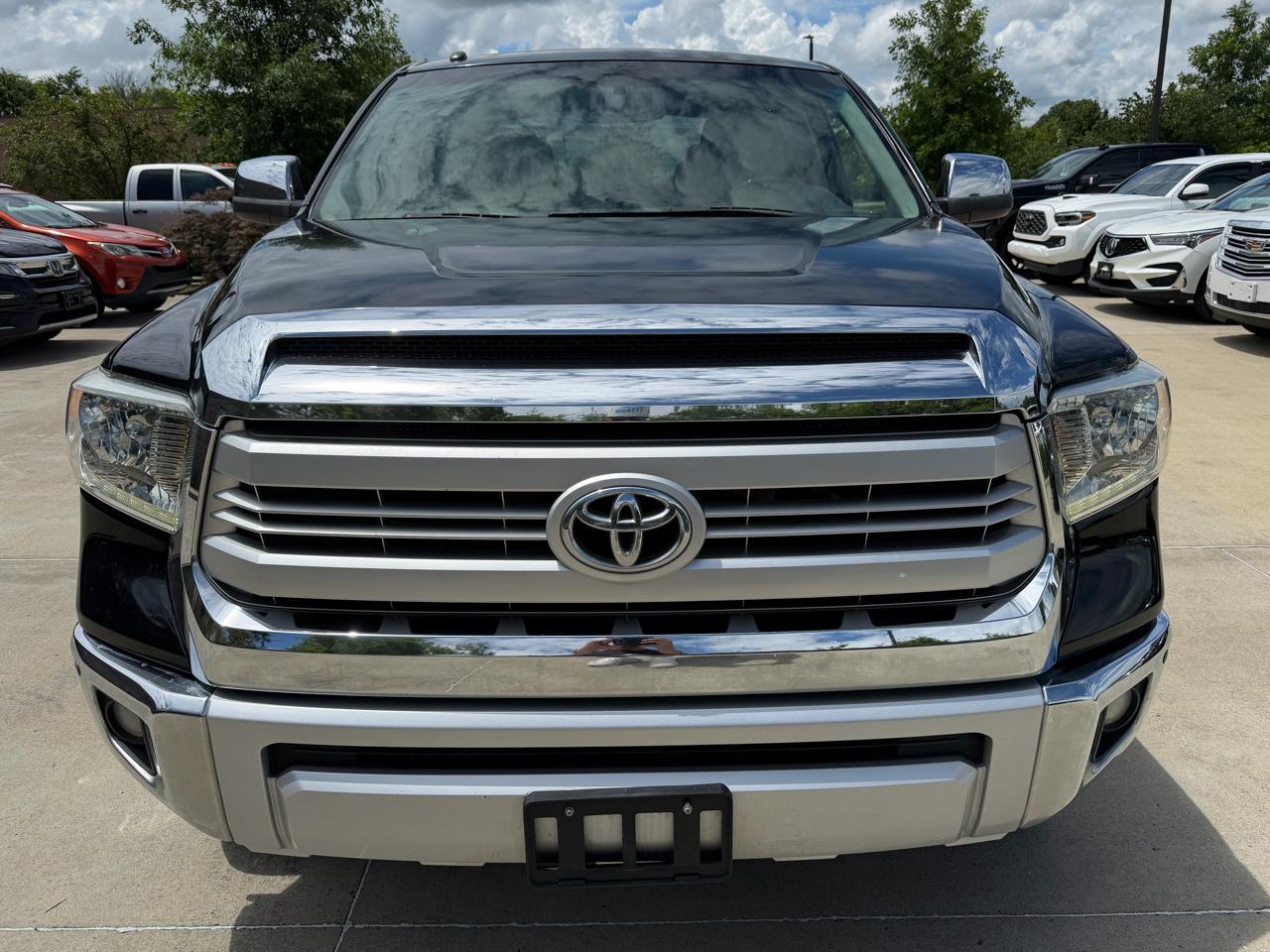 Toyota Tundra 2WD Truck  2014