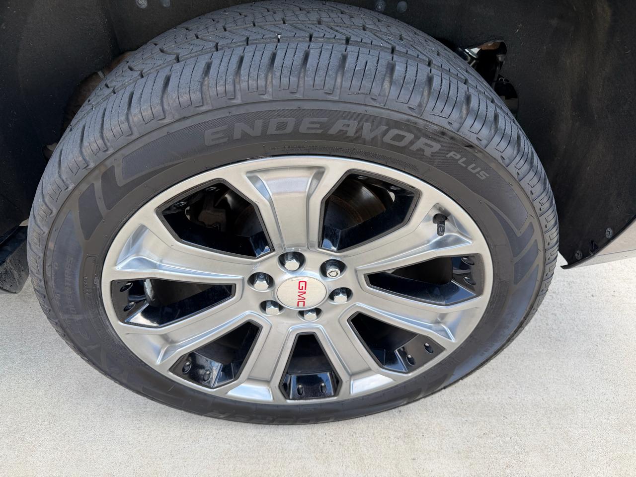 GMC Yukon 4WD 4dr Denali 2017