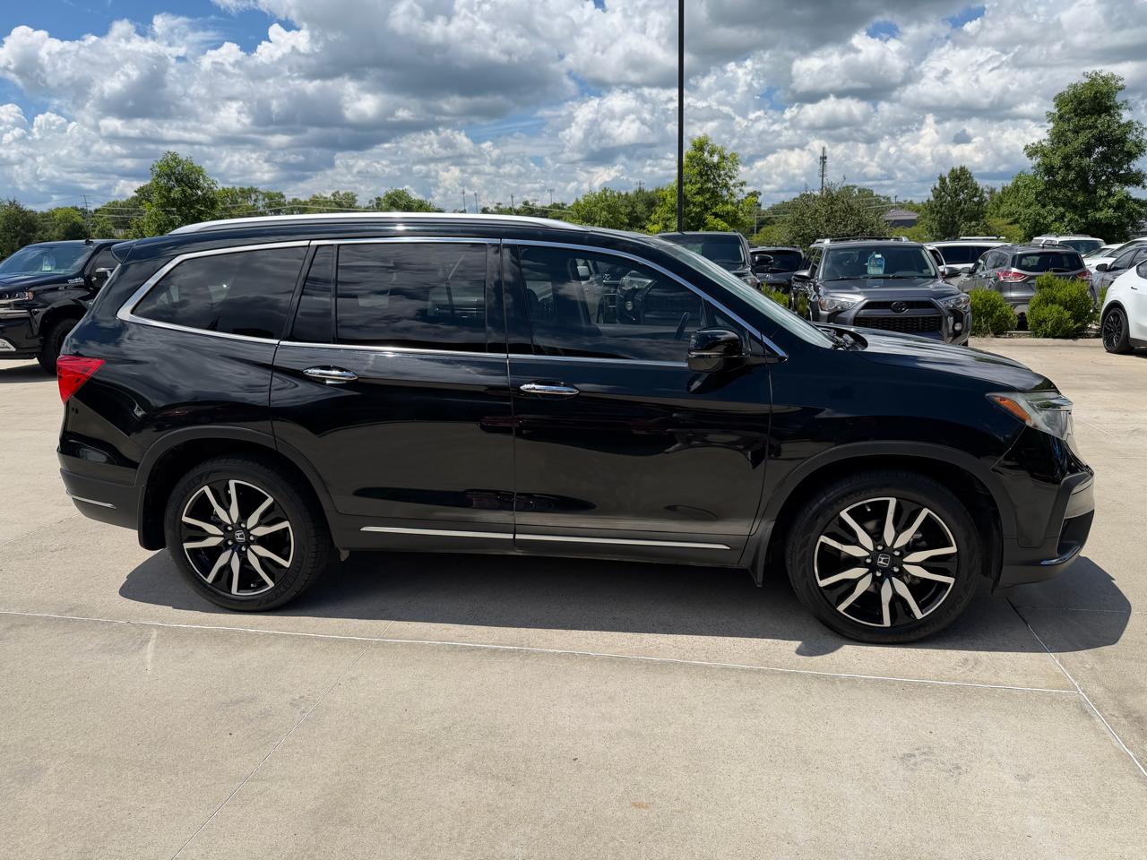 Honda Pilot Touring 8-Passenger 2WD 2019