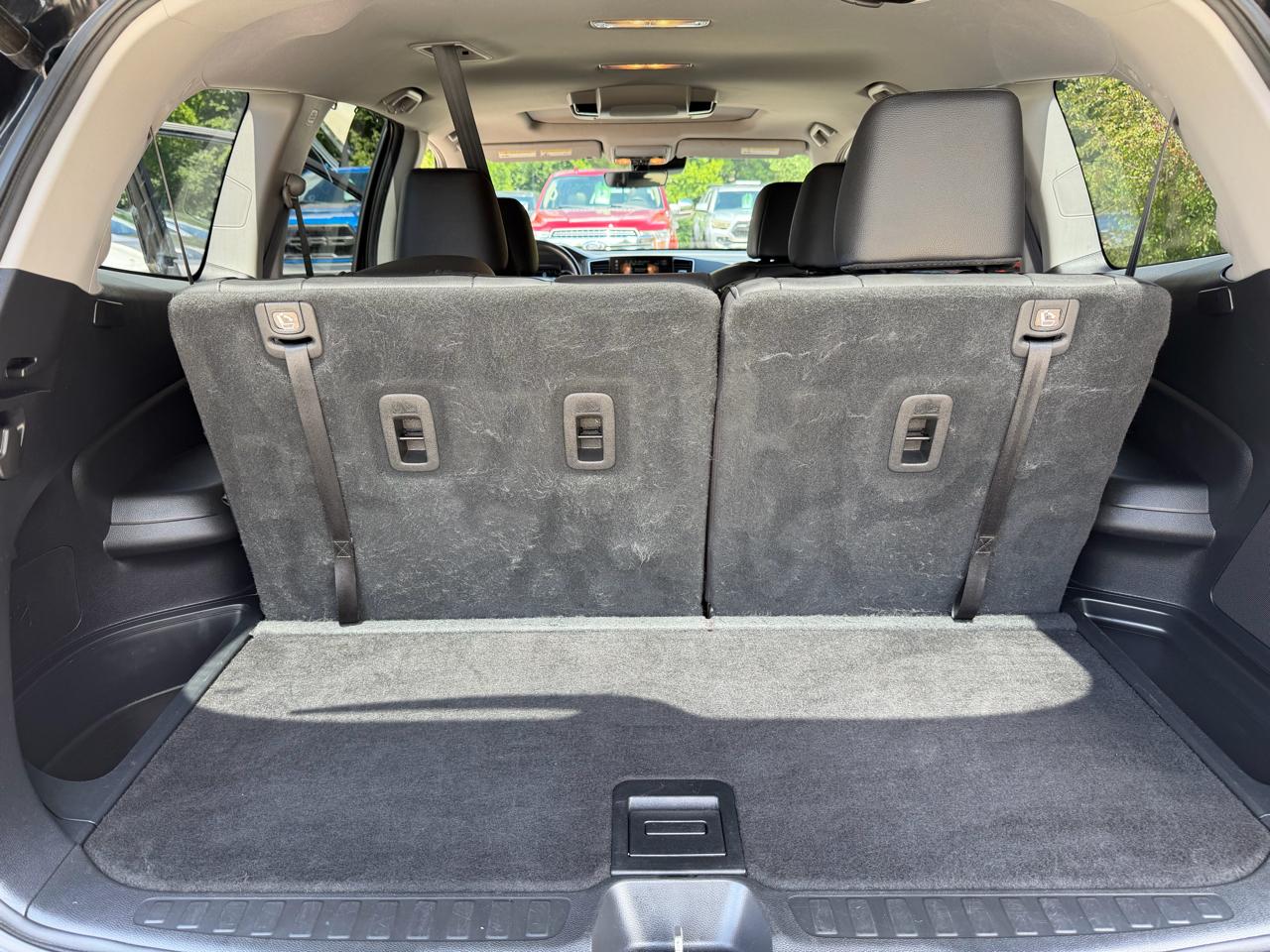 Honda Pilot Touring 8-Passenger 2WD 2019