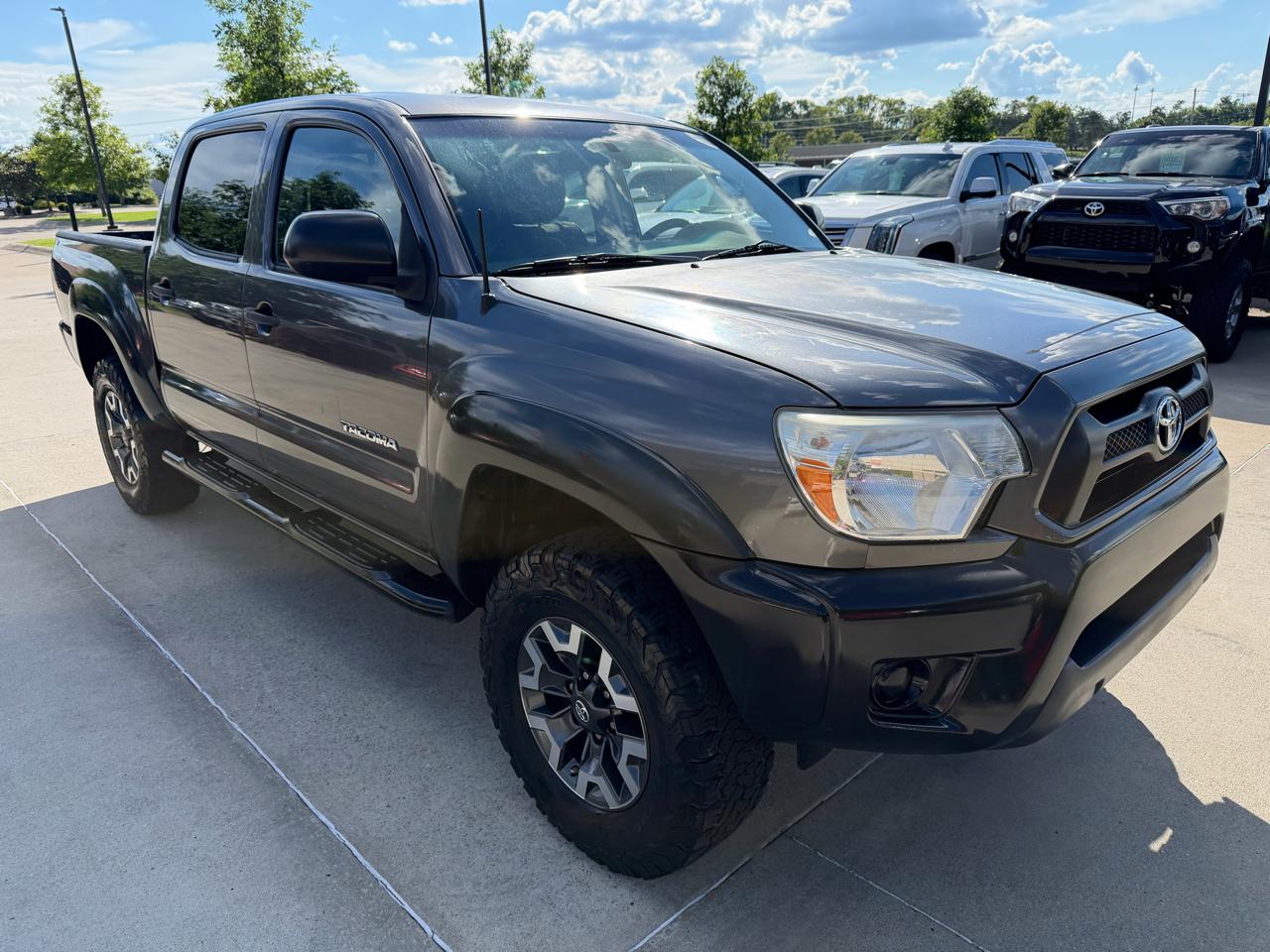Toyota Tacoma  2015