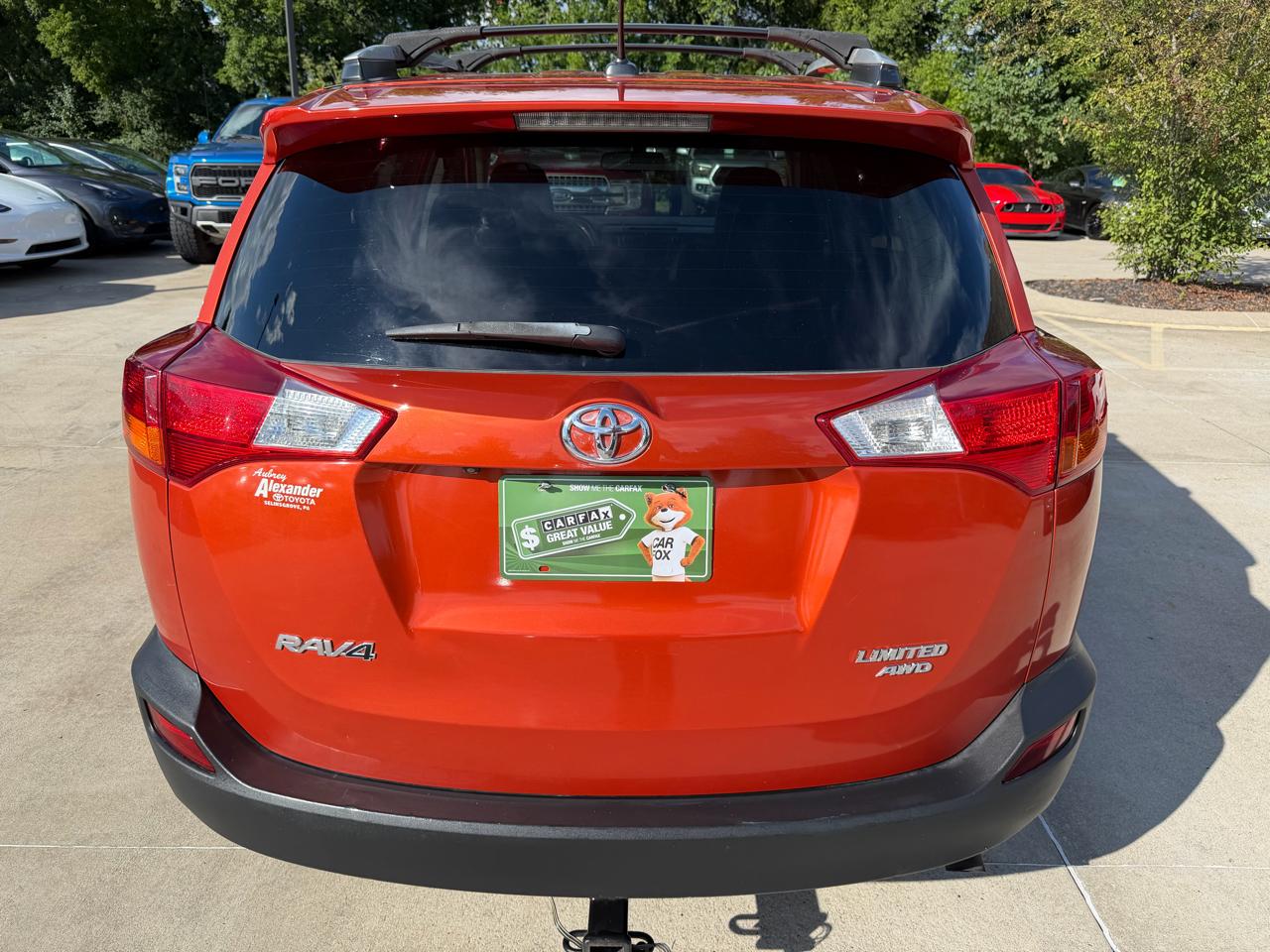 Toyota RAV4  2015