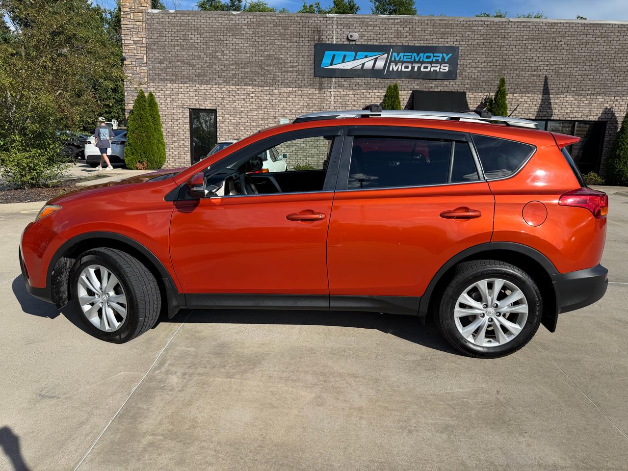 Toyota RAV4  2015