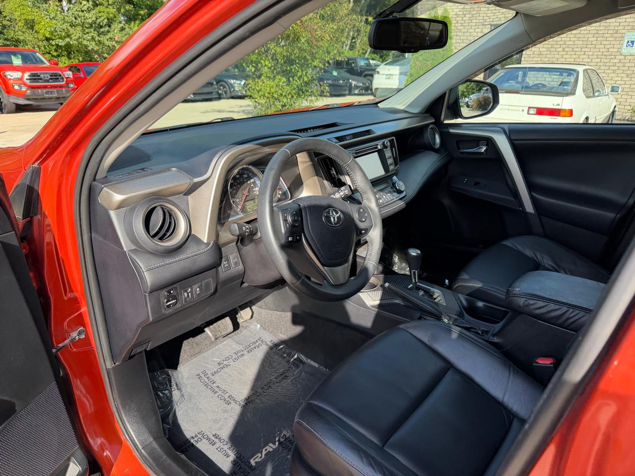 Toyota RAV4  2015