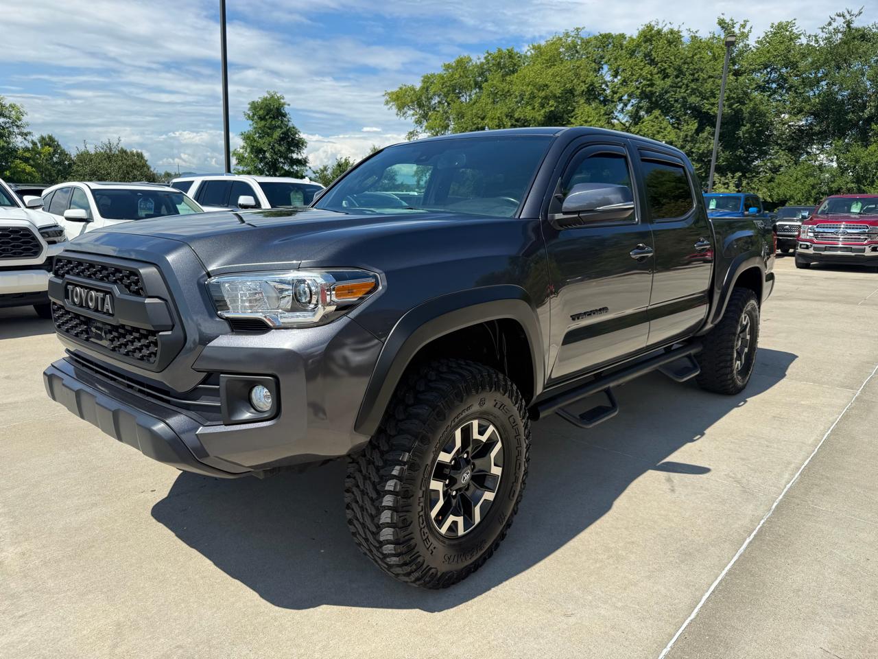 Toyota Tacoma 4WD  2019