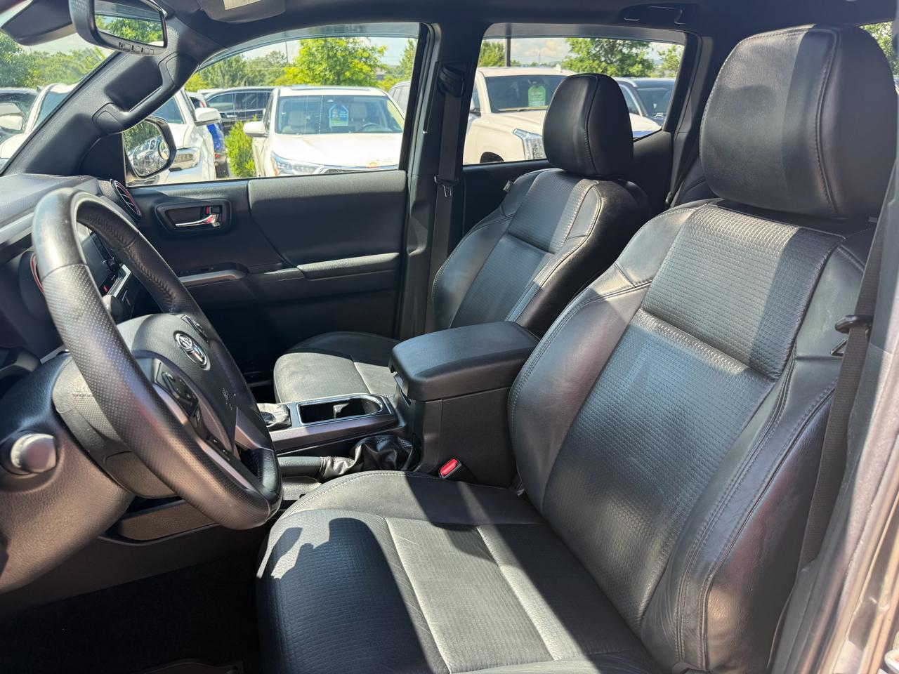 Toyota Tacoma 4WD  2019