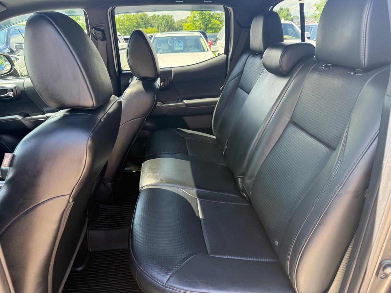 Toyota Tacoma 4WD  2019
