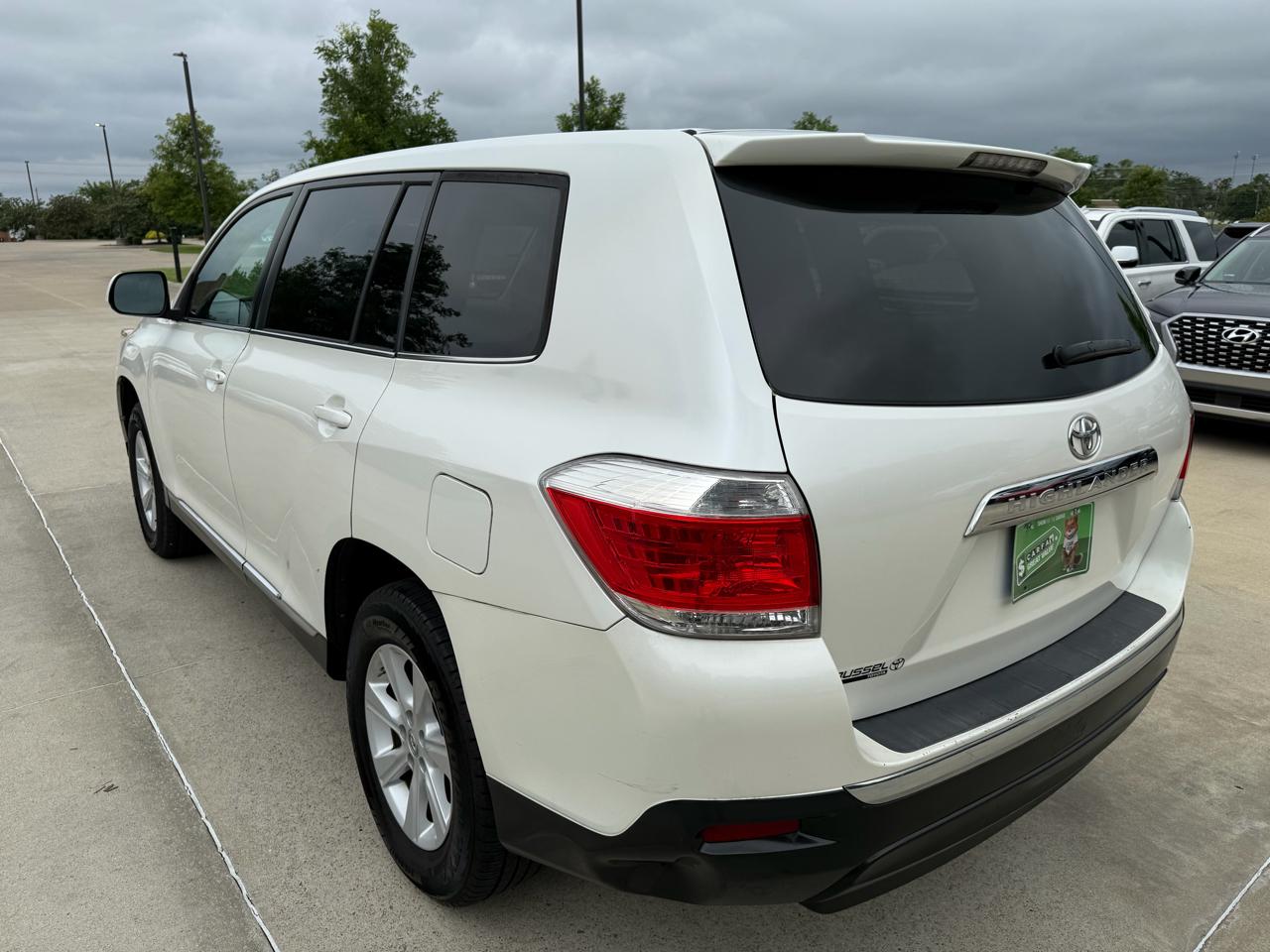 Toyota Highlander  2013
