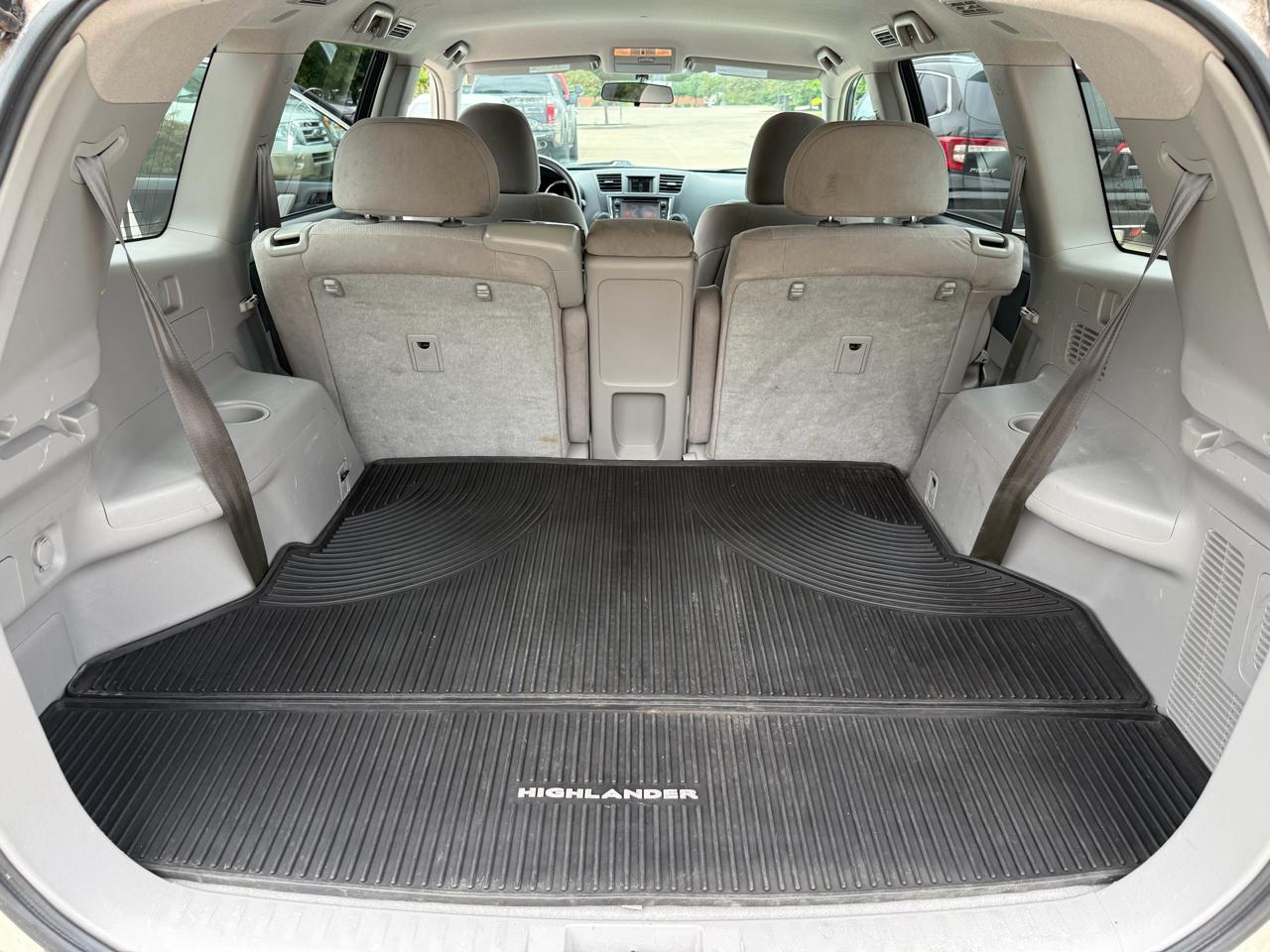 Toyota Highlander  2013