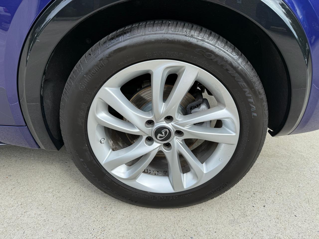 Infiniti QX30 Premium FWD 2017